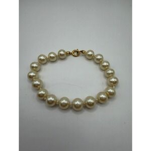 Vintage Classic Faux Pearl Knotted Strand Bracelet Gold Tone Clasp Cream White